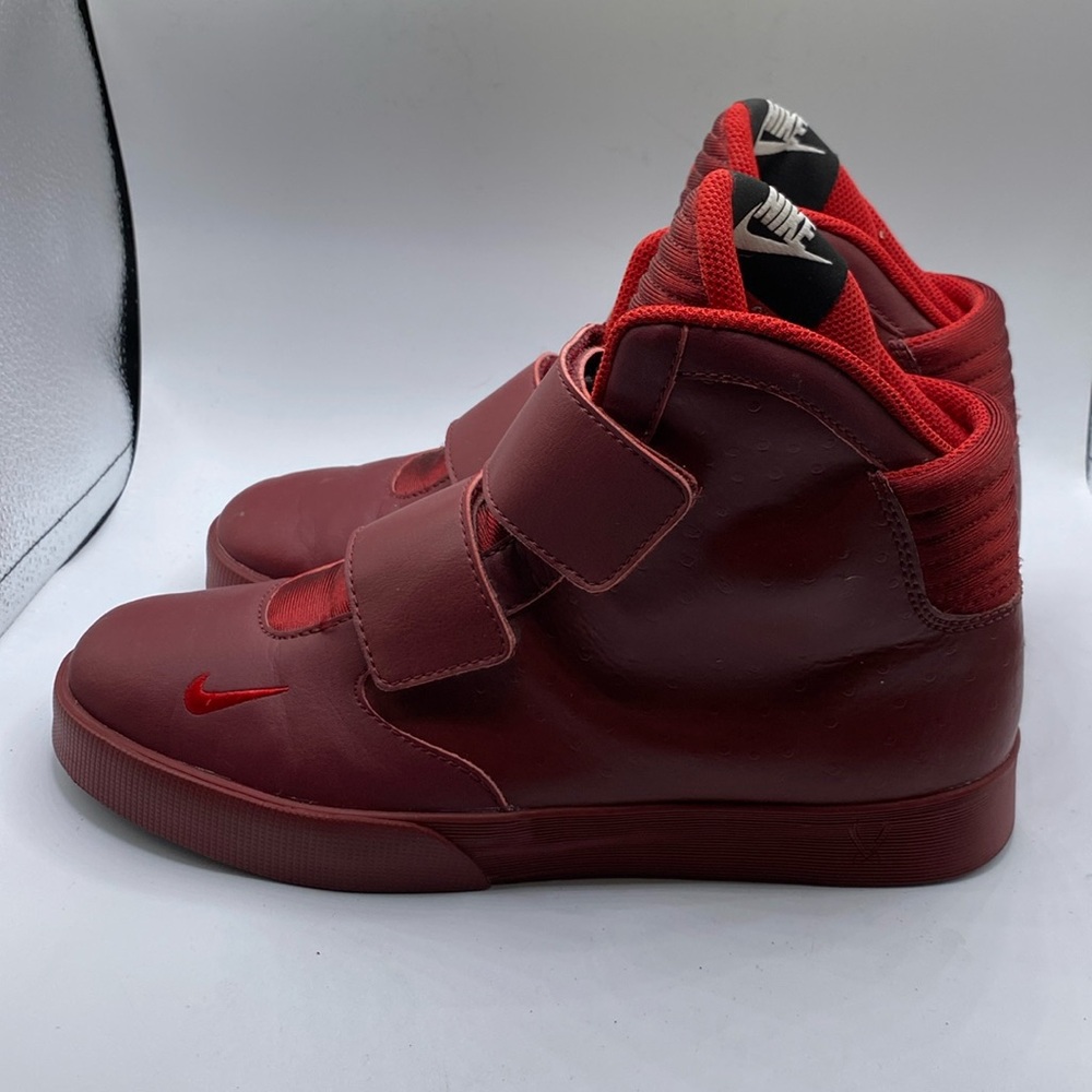 Nike Mens Flystepper 2K3 644576-667 Red Basketball Shoes Sneakers Size 8